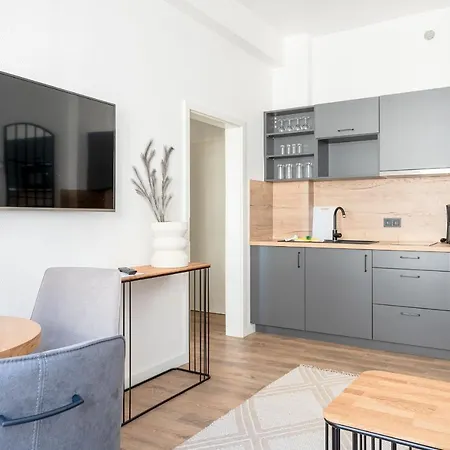 Johouse 6 Apartment